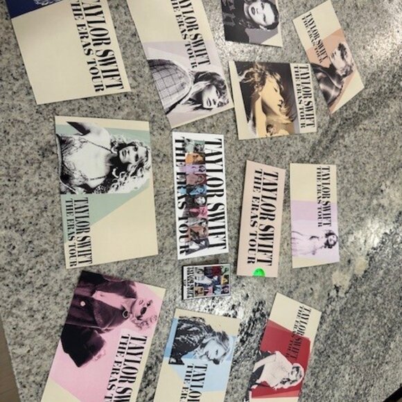 CALLING ALL SWIFTIES: Taylor Swift - The Eras Tour VIP Package Complete Box Set - Picture 5 of 6